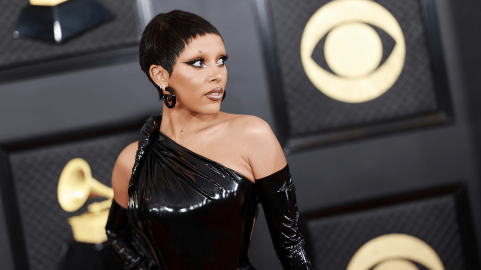 STYLECASTER | Doja Cat Grammys Look 2023