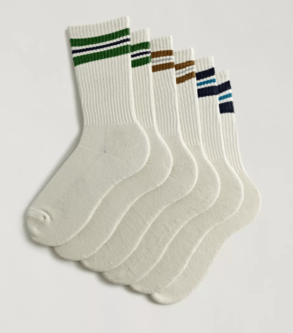 STYLECASTER | Cute Outfits For Baseball Games 