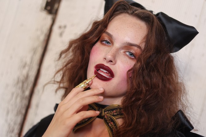 Too Faced X Selkie Presentation