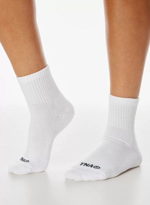 Aritzia Tna Socks in white