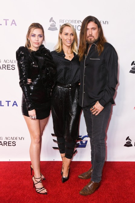Miley Cyrus, Tish Cyrus, Billy Ray Cyrus