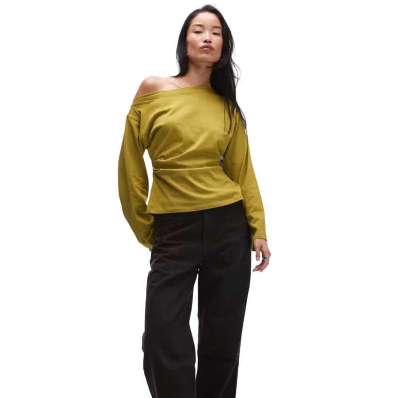 11 Brands Like Zara That Are Just as Trendy & Affordable 2025