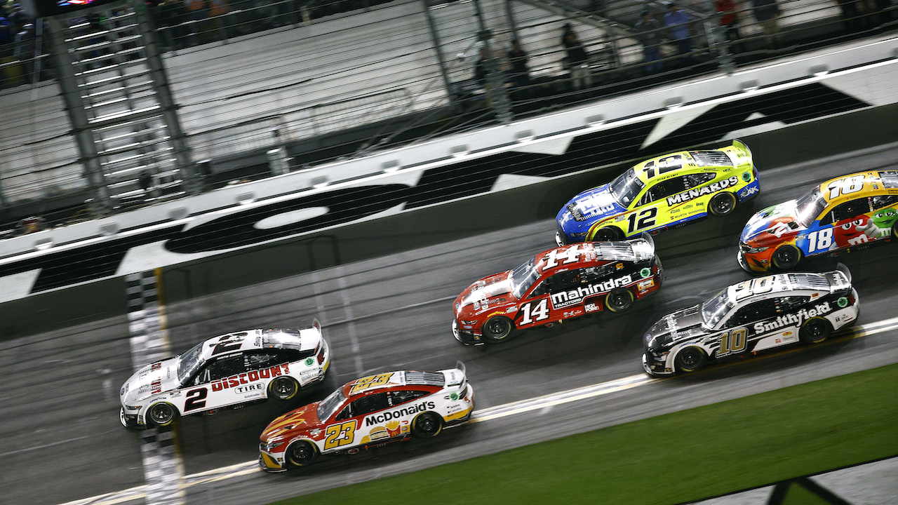 How to Watch Daytona 500 Live For Free