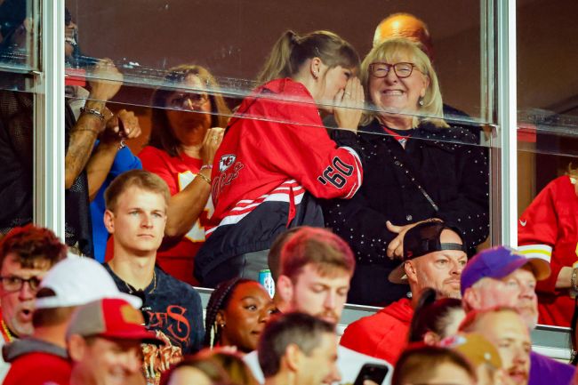 Taylor Swift and Donna Kelce at Chiefs vs. Broncos