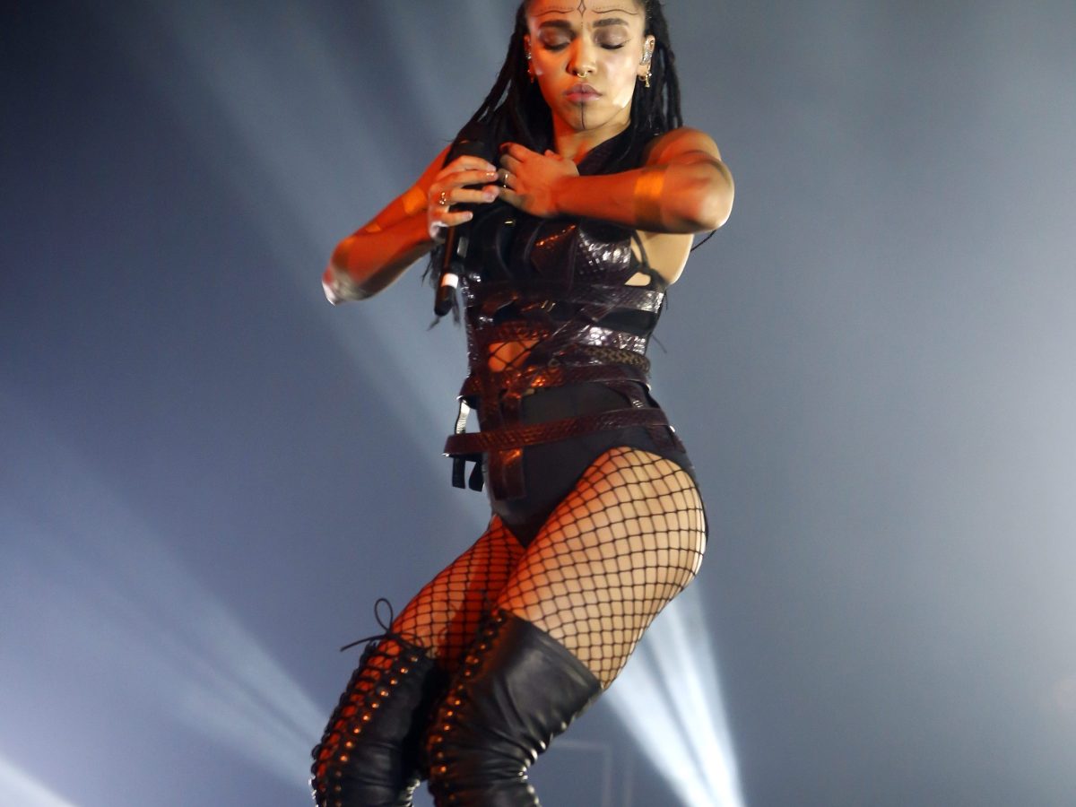 Tumblr Fashion Trend 2024: Tumblr Outfits & Their History, Decoded