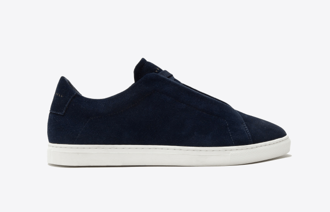 Oliver Cabell Low 1 Laceless Sneaker in Navy Suede