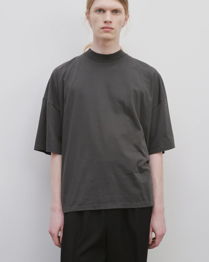 Men's T-Shirt Trends: A Guide to Men's T-Shirts Summer 2024