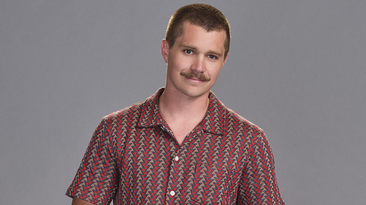 Who's Hud related to on Claim to Fame Season 3?