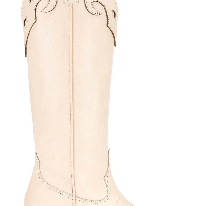 K-pop Concert Outfit Ideas: Where to Buy