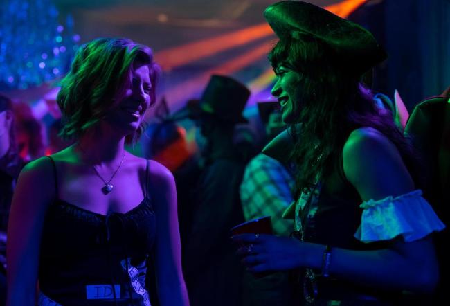 Bree attempts to lose her virginity. Stephen goes to New York City for the weekend, while Lucy tries to figure out where their relationship stands. Bree (Catherine Missal) and Pippa (Sonia Mena), shown.