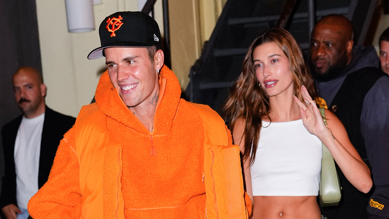 NEW YORK, NEW YORK - JUNE 04: Justin Bieber and Hailey Bieber are seen at Cipriani after his concert at Barclays Center on June 04, 2022 in New York City.