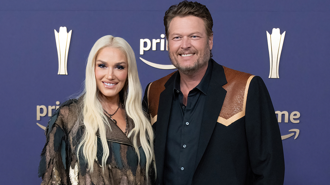 Gwen Stefani & Blake Shelton