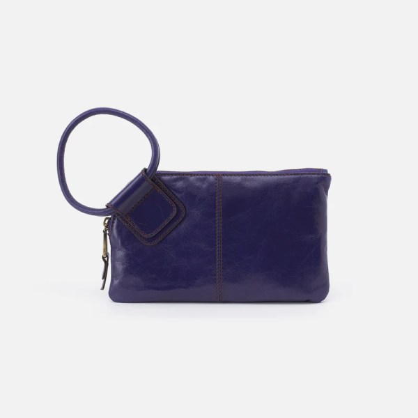 30 Fashion Lover Gift Ideas Perfect for Stylish Moms 2026