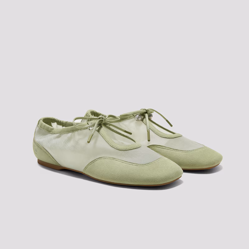 2026's Biggest Sneaker Trends, According to Stylists