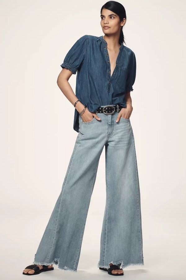10 Top 2026 Jeans Trends, According to Stylists