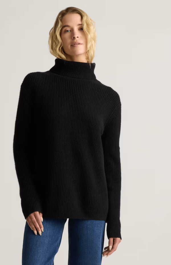 How to Copy Carolyn Bessette Kennedy's Style on a Budget