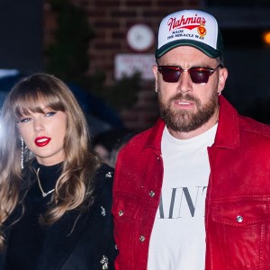 NEW YORK, NEW YORK - DECEMBER 28: Taylor Swift (L) and Travis Kelce are seen in the Meatpacking District on December 28, 2024 in New York City.