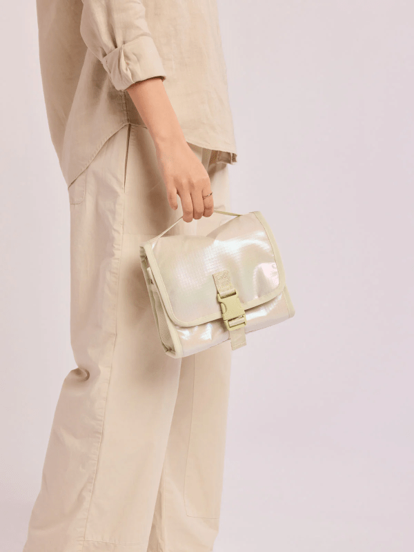 CALPAK Terra Hanging Toiletry Bag